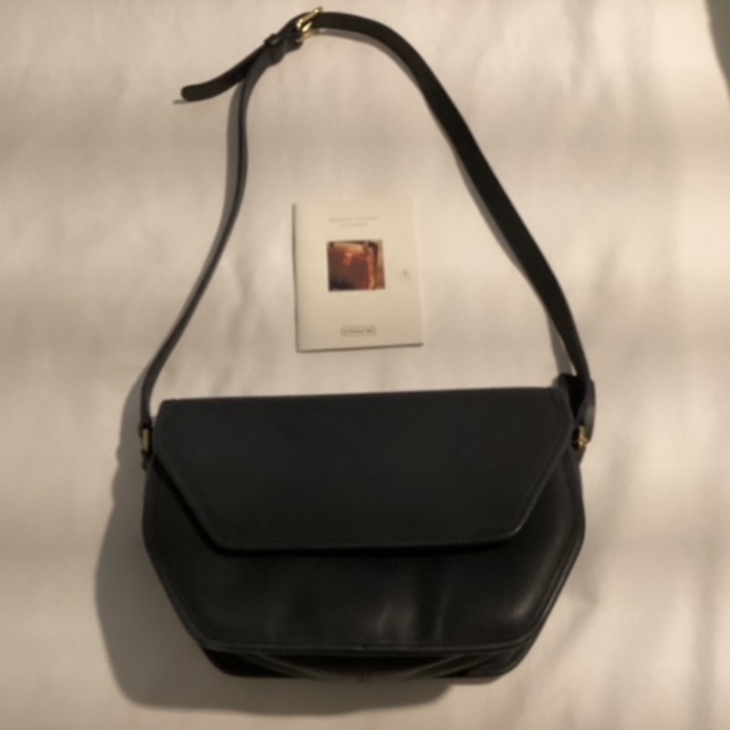 Coach Vintage Taylor 944 Black Leather Bag